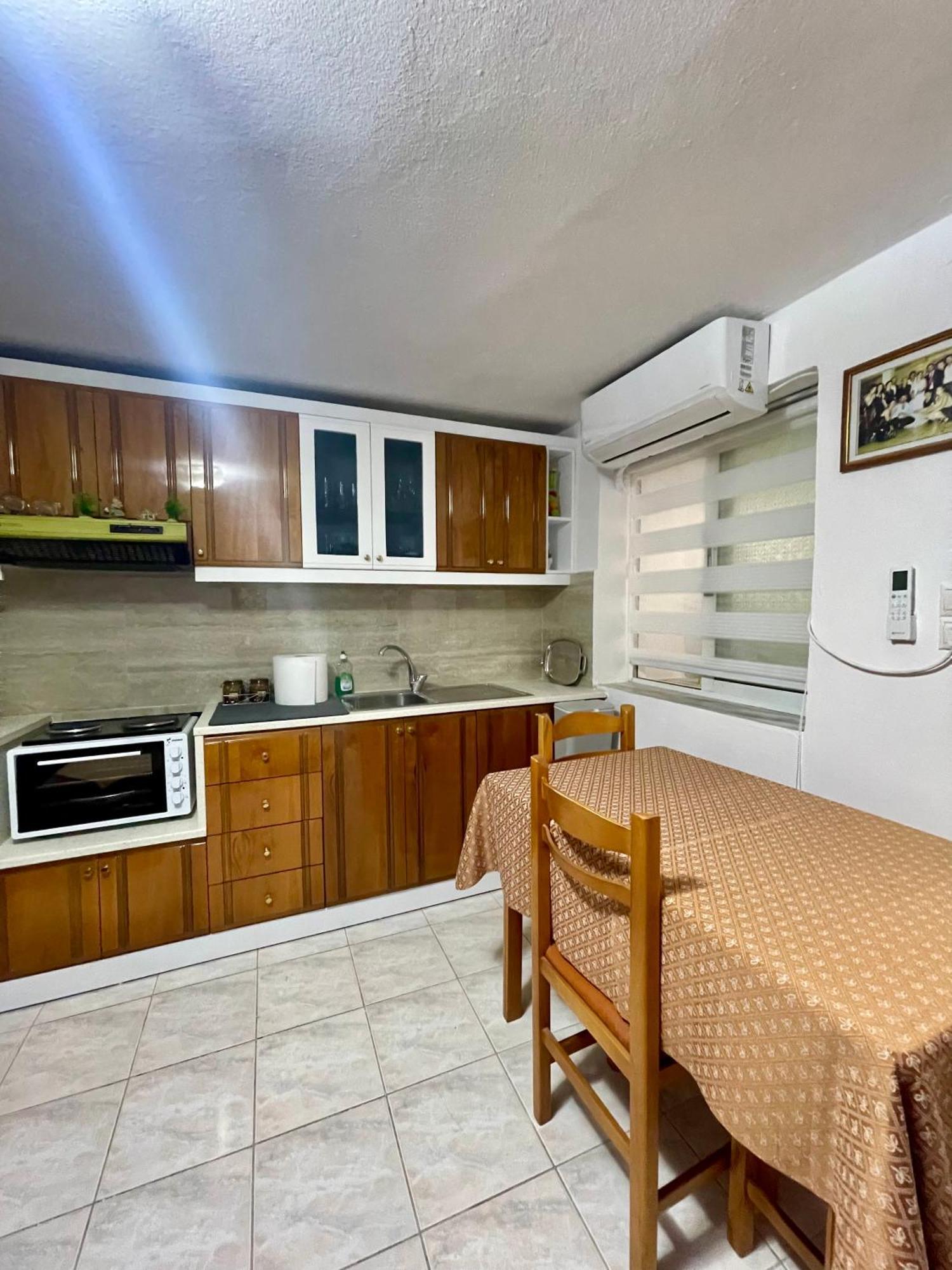 Guest House Luli ซารานเดอ ภายนอก รูปภาพ