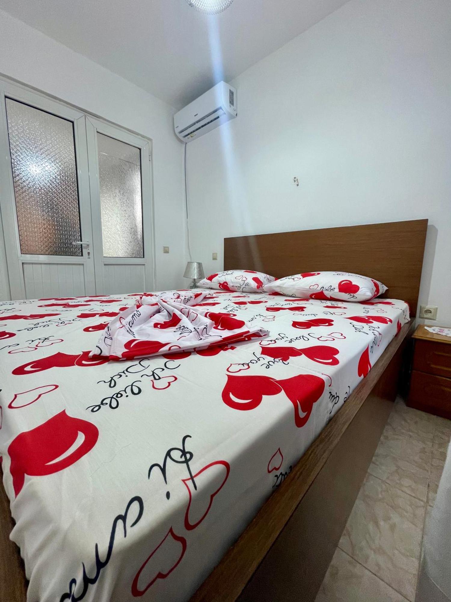 Guest House Luli ซารานเดอ ภายนอก รูปภาพ